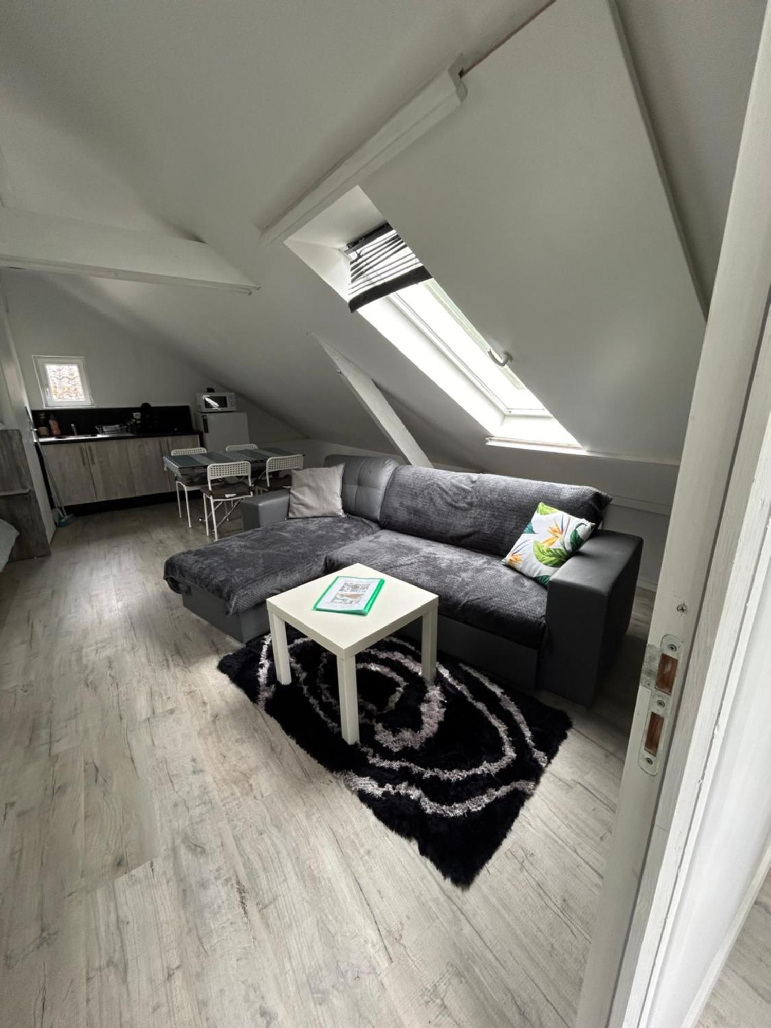 Loft And Spa Les Preaux Eksteriør bilde