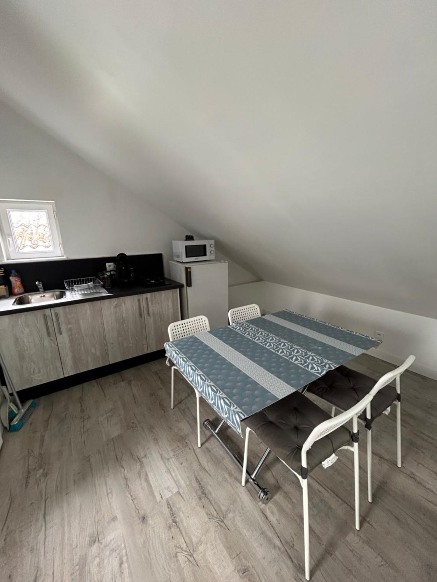 Loft And Spa Les Preaux Eksteriør bilde